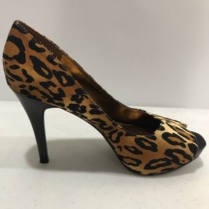NINE WEST CHEETAH DRESS SHOES